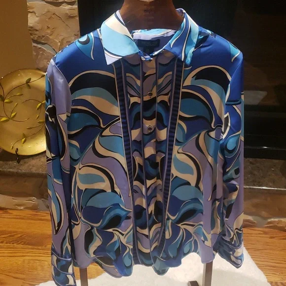 Rachel Zoe Blue and White Button Down Shirt - Picture 2 of 8